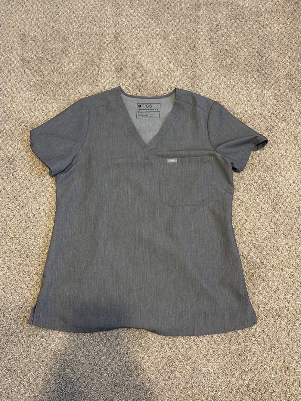 FIGS Women's graphite Grey V-Neck Scrub Top